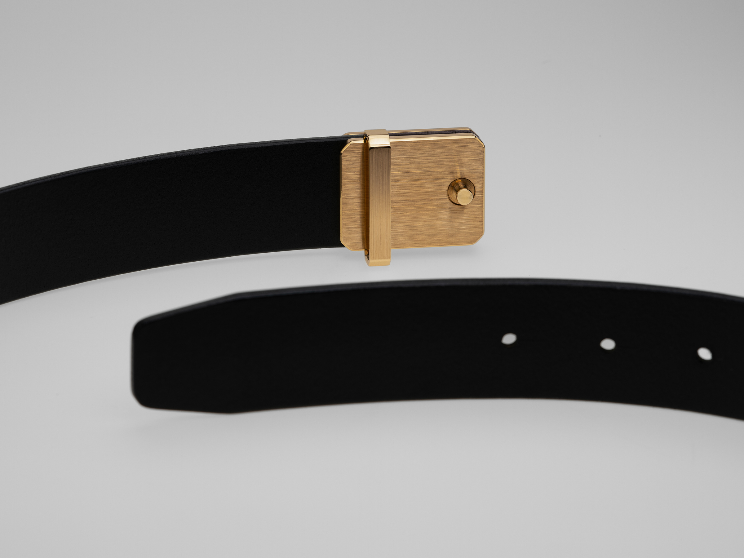 ITEM 004 BEHBEHANI LINE (5)