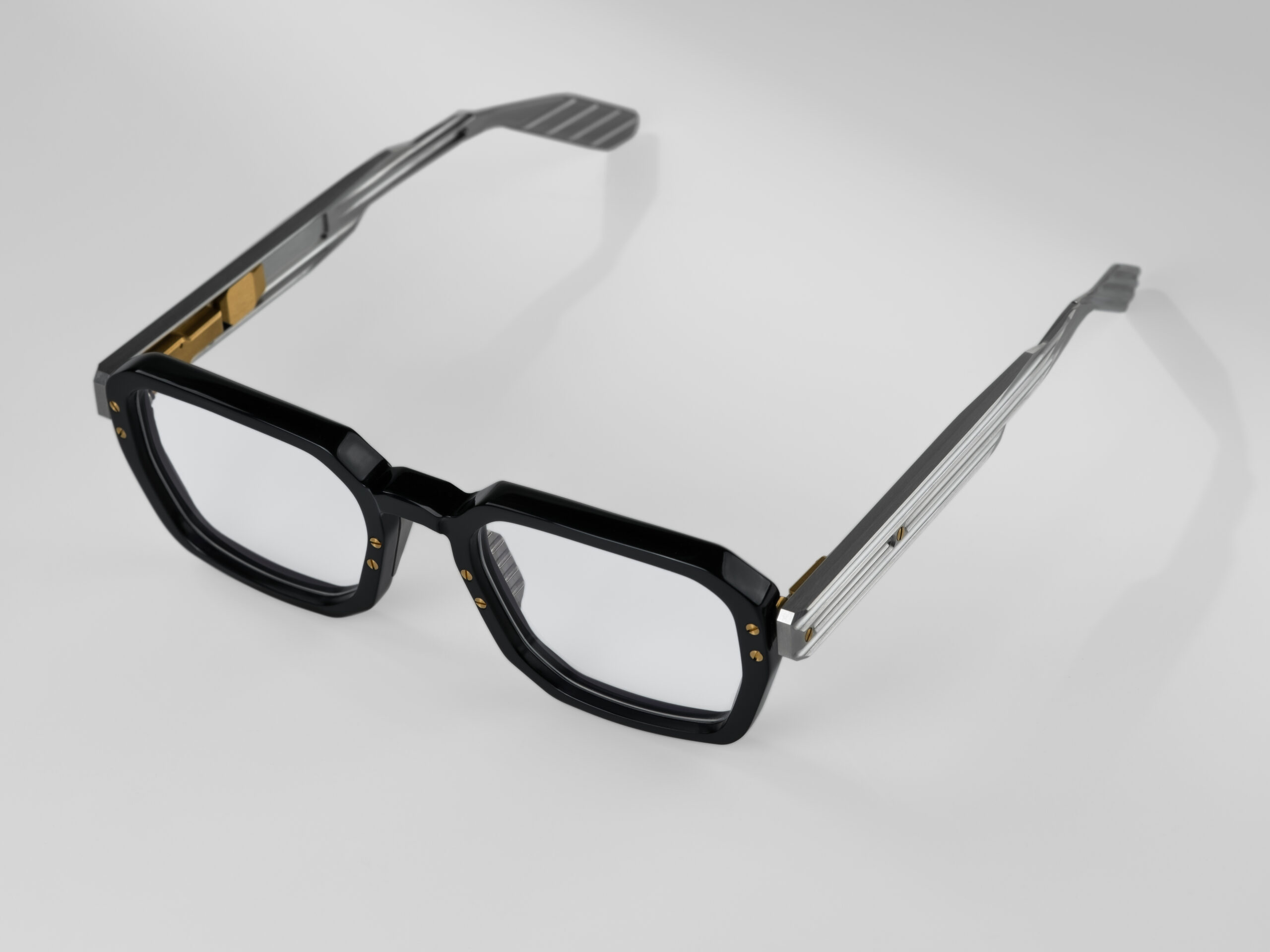 ITEM 010 BEHBEHANI LINE (5)